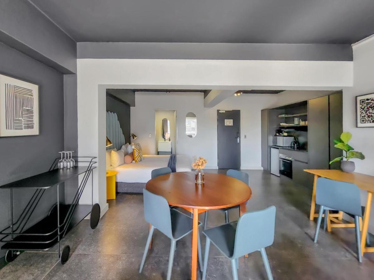 Blackbrick Cape Town Foreshore Extérieur photo