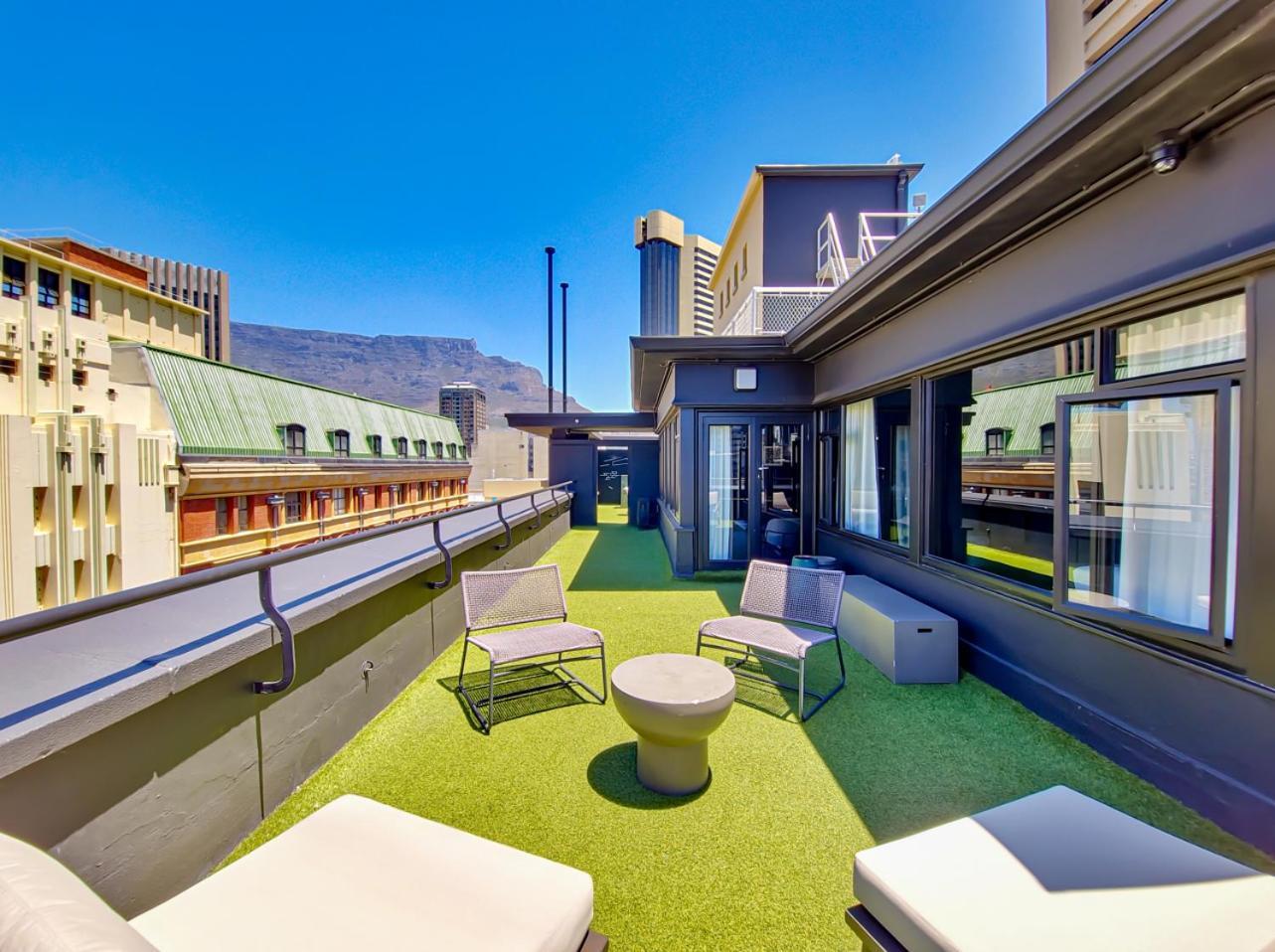 Blackbrick Cape Town Foreshore Extérieur photo